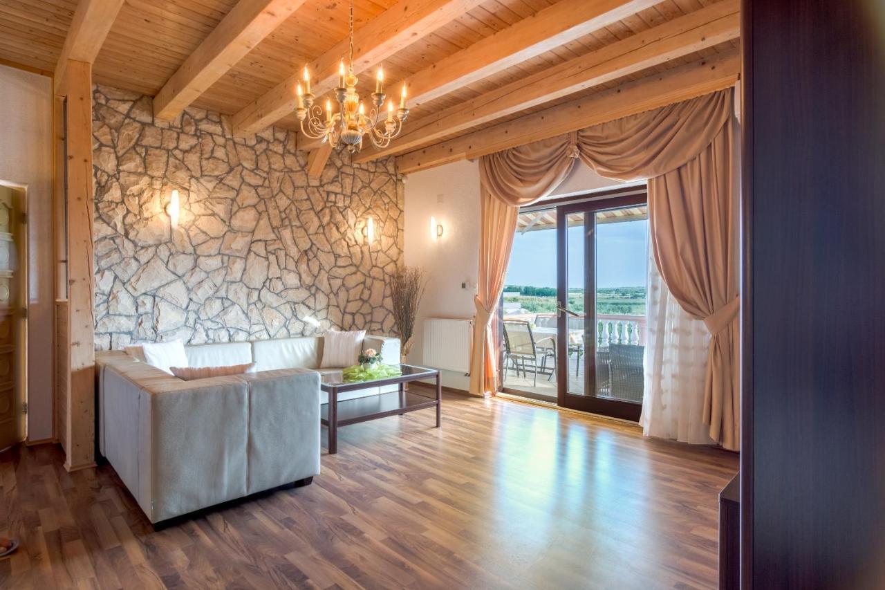 Villa Luka Polaca Exterior foto